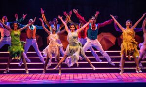 Cantando sotto la pioggia